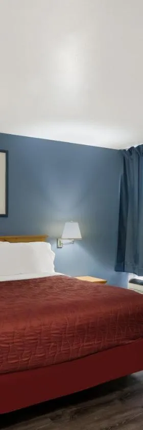 Rodeway Inn & Suites Sidney Historic Downtown I-80，位于悉尼的酒店