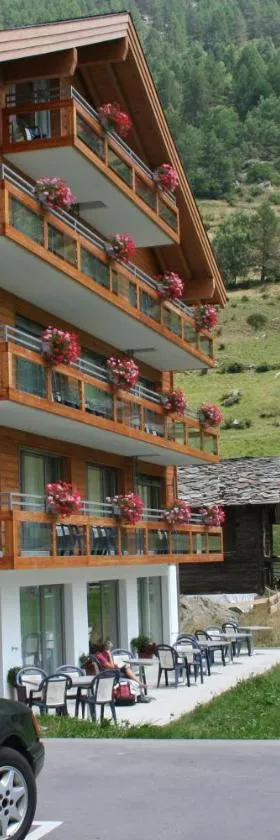Welcome Hotel Täsch by Täscherhof，位于塔什的酒店
