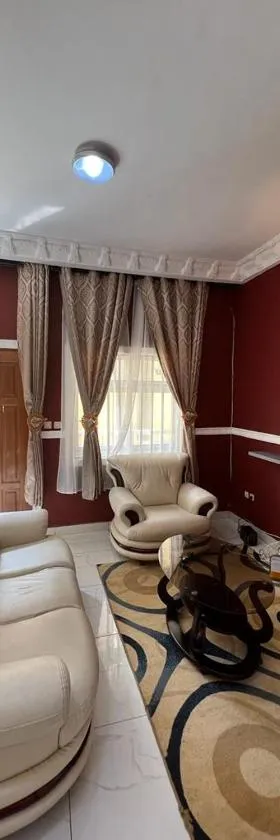 Appartement New Stading YAOUNDE - MIMBOMAN MAETURE，位于雅温得的酒店