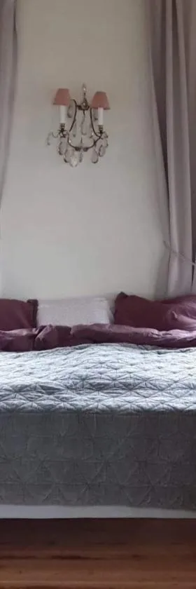 Ronehamn Bed and Breakfast，位于Hemse的酒店