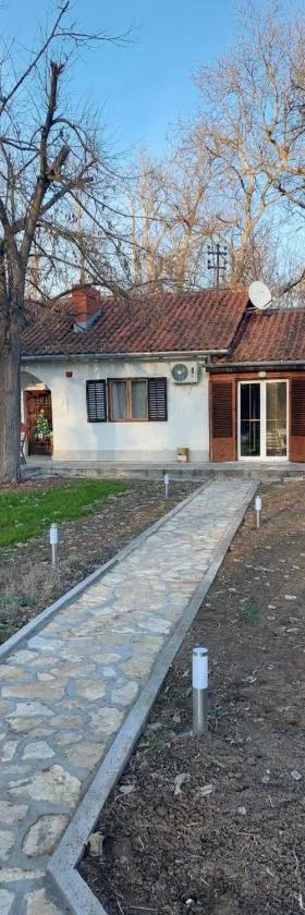 Vikendica Zajecar，位于Zvezdan的酒店