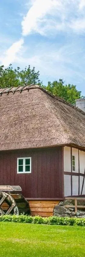 Lillemøllens bed & breakfast，位于Ørbæk的酒店