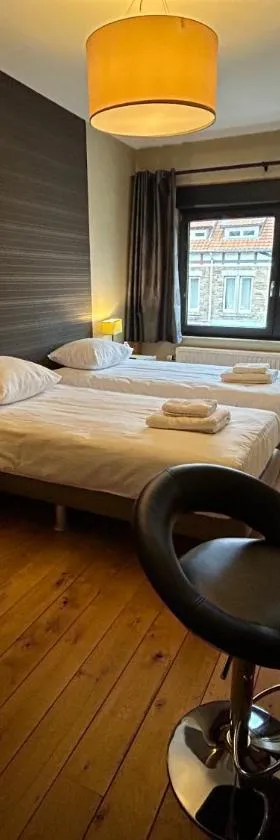 拉斯客房旅馆，位于弗朗科尔尚的酒店