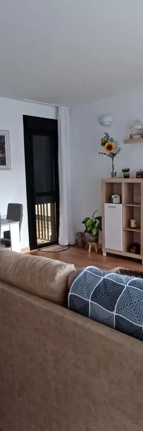 Vivienda Uso Turístico Las Gemelas de Arevalo，位于阿雷瓦洛的酒店