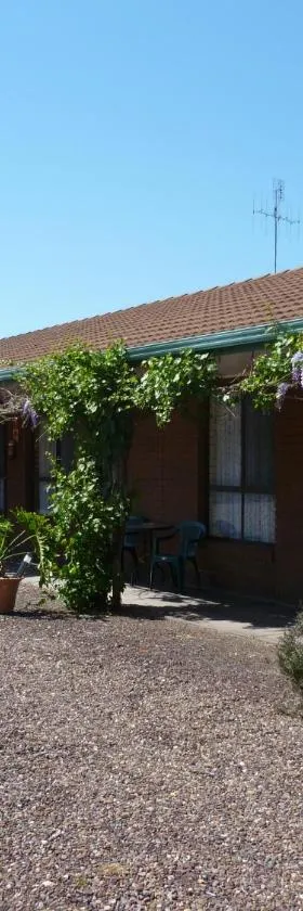 Birch Motel Tocumwal Previously Known as Kanimbla Motor Inn，位于托克姆沃尔的酒店
