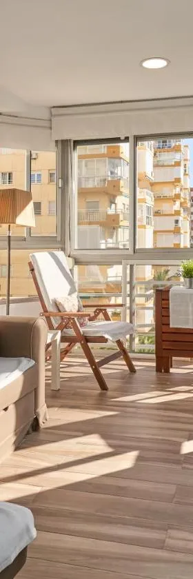 Apartamento Amador frente al Mar，位于阿尔加罗沃的酒店