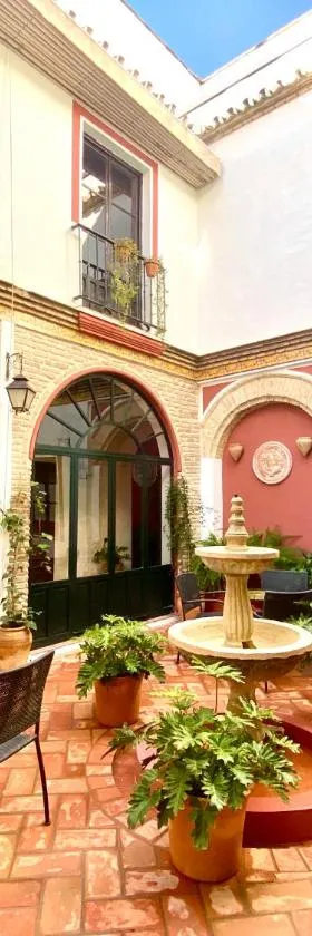 埃尔林孔德拉斯德斯卡尔萨斯酒店，位于卡莫纳的酒店