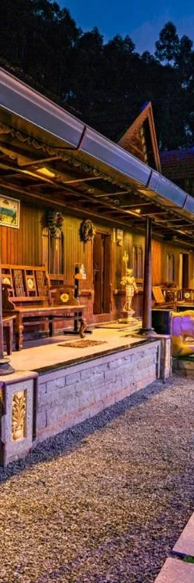 Castillo De Woods , The Private Luxury Villa , 8 BHK, Vattavada，位于Kottakamboor的酒店