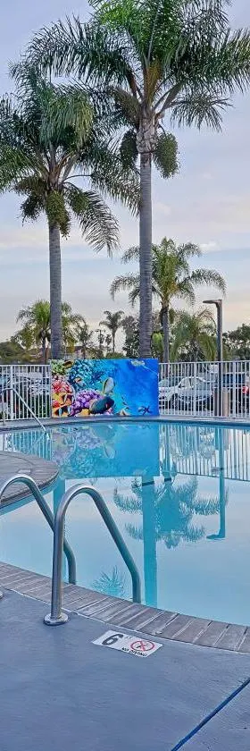 洛杉矶LAX6号汽车旅馆，位于英格尔伍德的酒店