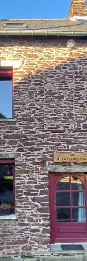 Gite Le TY LAOUEN，位于Concoret的酒店