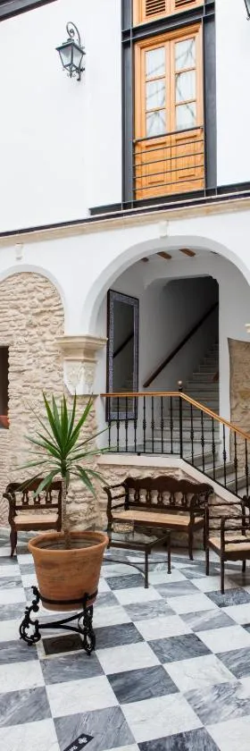 Hotel Tugasa Casa Palacio Medina Sidonia，位于麦地那西多尼亚的酒店