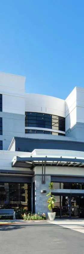 Hilton Garden Inn Irvine Spectrum Lake Forest，位于森林湖的酒店