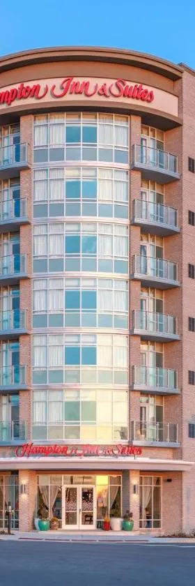 Hampton Inn & Suites Huntsville Downtown, Al，位于亨茨维尔的酒店