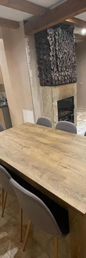 Dom Pod Świerkami，位于伊斯泰布纳的酒店