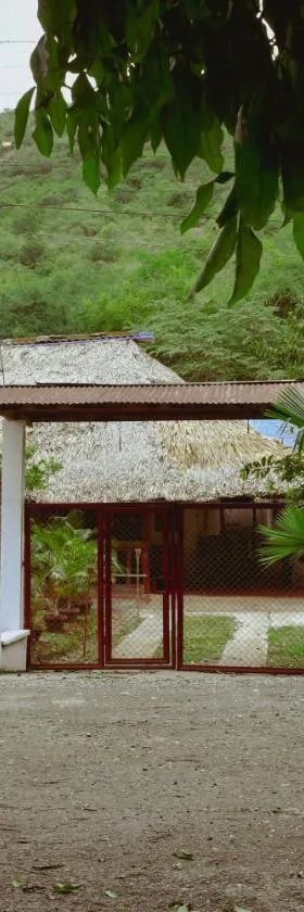 Ancestral Casa de Campo，位于Roldanillo的酒店
