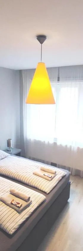 Alisa Apartments，位于Kostomlaty的酒店