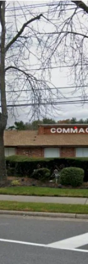 Commack Inn，位于康梅克的酒店