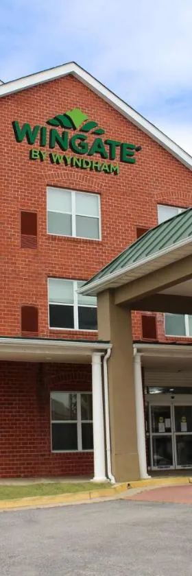 Wingate by Wyndham Waldorf - Washington DC Area，位于华尔道夫的酒店