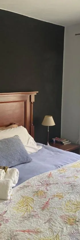 CASA 6 A Malibú 3km del Aeropuerto Podes dejar tu auto，位于维拉阿连德的酒店
