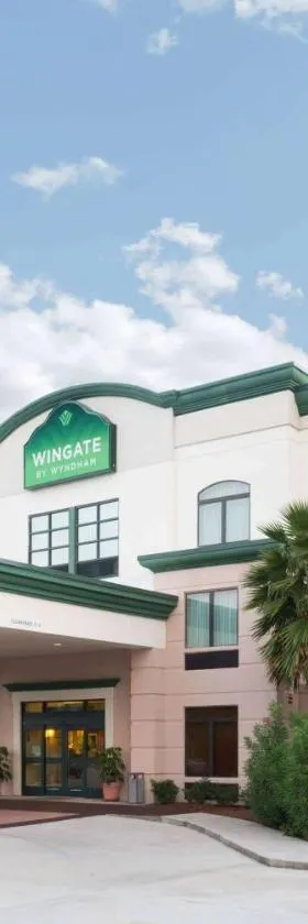 霍马温德姆温盖特酒店，位于霍玛的酒店