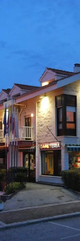 贝蒙海滩酒店，位于擞莫的酒店