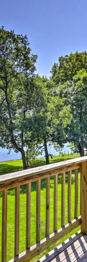 Lake House in Horseshoe Bend Near Ozark Forest!，位于Horseshoe Bend的酒店