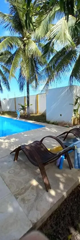 Pousada Graboschii, 300mt da praia do Refúgio，位于阿拉卡茹的酒店