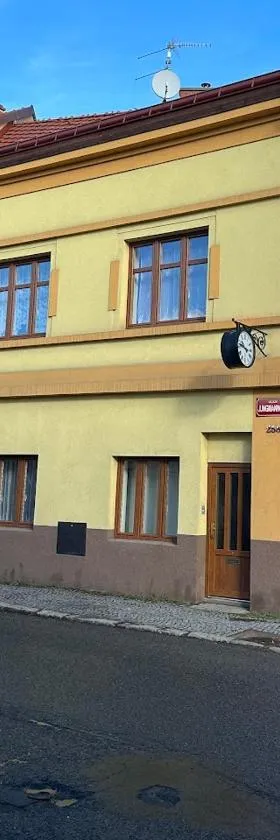 AbC，位于Unhošť的酒店