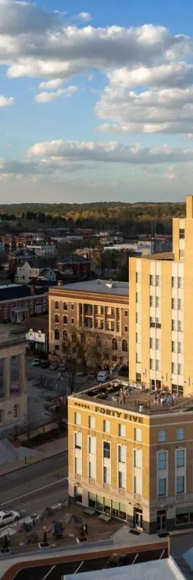 Hotel Forty Five, Macon, a Tribute Portfolio Hotel，位于梅肯的酒店
