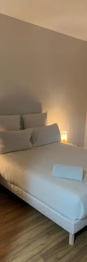 Hôtel Le Costellan，位于Dagneux的酒店