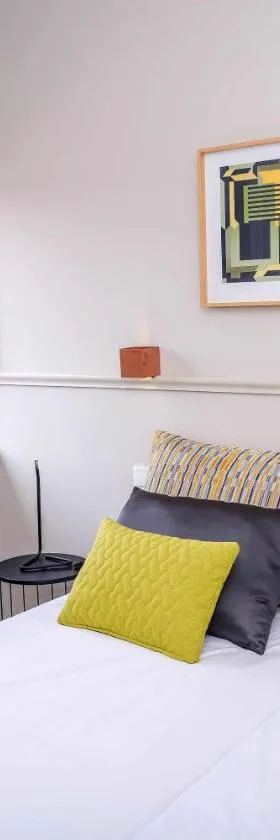 Hotel Singular Porto Aeroporto，位于马亚的酒店