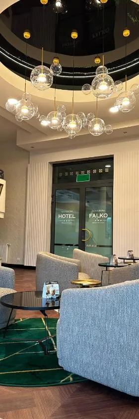 Hotel Falko，位于露米雅的酒店