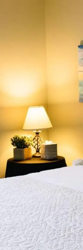 Hilltop Hideaway - 3BDR in Downtown London, KY，位于伦敦的酒店