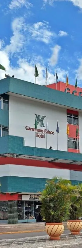 Garanhuns Palace Hotel，位于加拉尼温斯的酒店