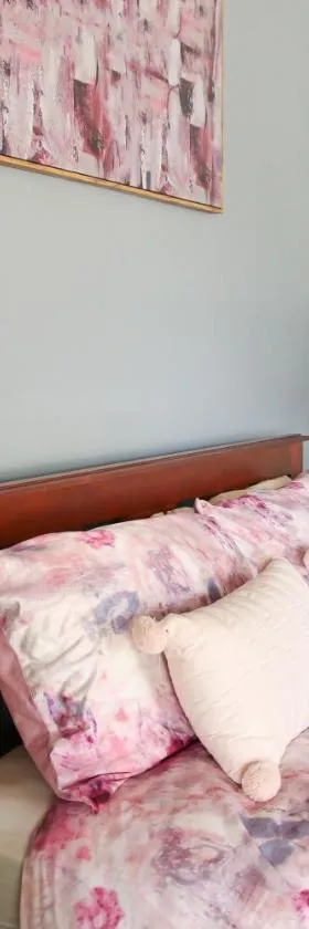 Jardine Lodge - Can sleep 22!，位于Corryong的酒店