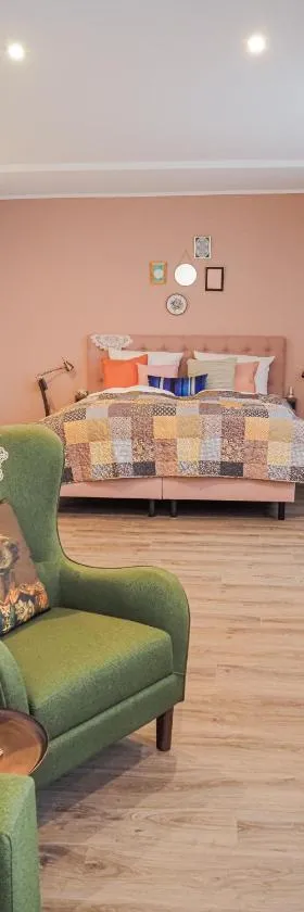Tante ALMA's Mülheimer Hotel，位于鲁尔河畔米尔海姆的酒店