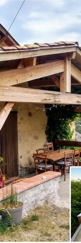 Gîte de la Chabespa, belle vue, au calme，位于Sigottier的酒店