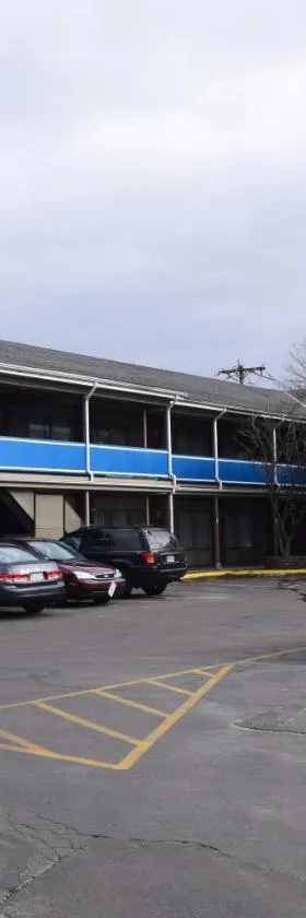 Framingham Inn，位于弗雷明翰的酒店