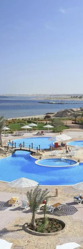 Three Corners Equinox Beach Resort，位于阿布达巴的酒店