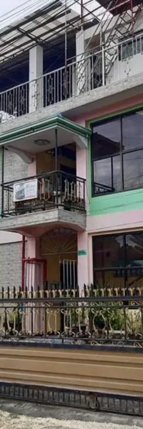 保和屋顶公寓，位于塔比拉兰的酒店