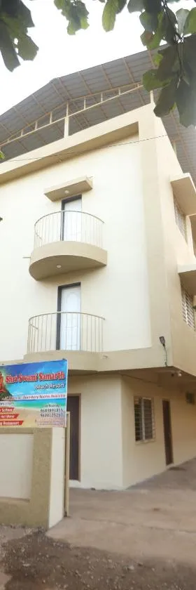 Shree Swami Samarth Resort，位于戴维格的酒店