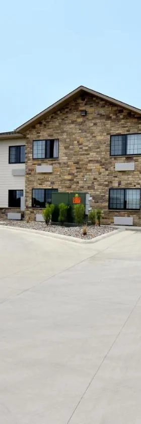 Cobblestone Inn & Suites - Holstein，位于Holstein的酒店