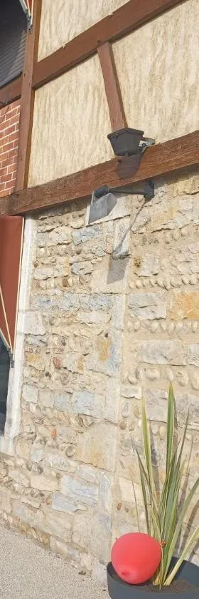 Hôtel La Parenthèse，位于Attignat的酒店