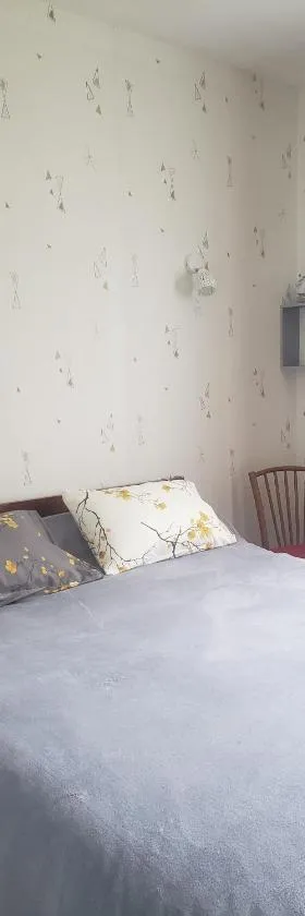 Chambre chaleureuse à la campagne，位于马雷讷的酒店