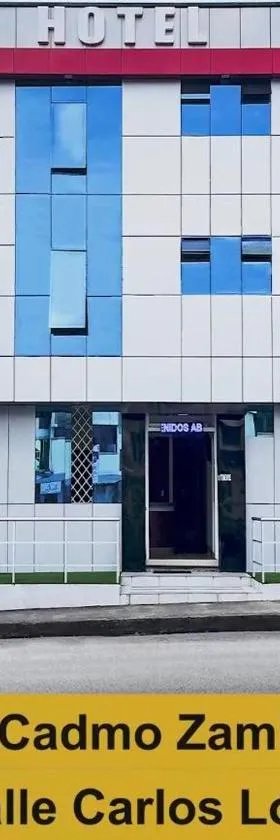 HOTEL DIAMANTE，位于圣多明各德洛斯科罗拉多斯的酒店