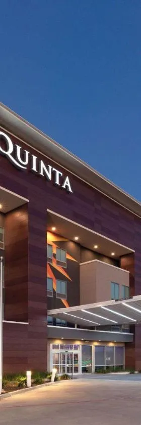 La Quinta Inn & Suites by Wyndham Texas City I 45，位于德克萨斯城的酒店