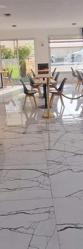 Kyriad Direct Arpajon，位于阿尔帕容的酒店
