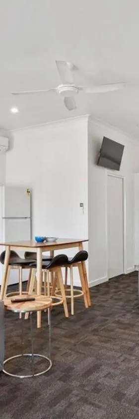 Port Lincoln Shark Apartment 4，位于林肯港的酒店