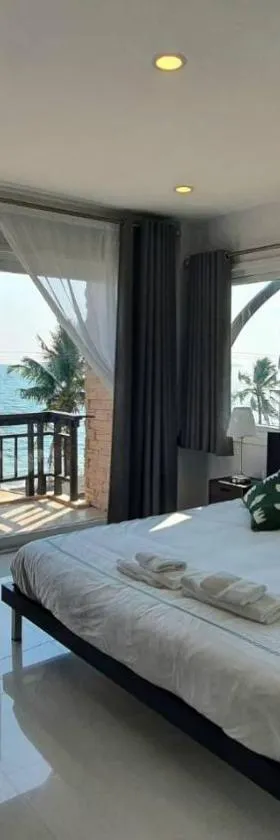 W Sea beach Rayong，位于Ban Phlong Takhe的酒店