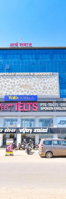 FabHotel Apollo - Nr Odhav Ring Road，位于Naroda的酒店